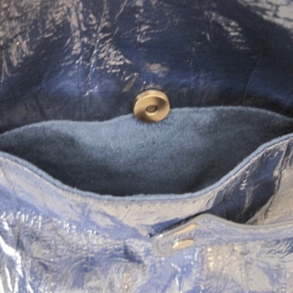 Matt & Natt Japanese Paper Krinkle Hobo Bag - Picture 12 of 12